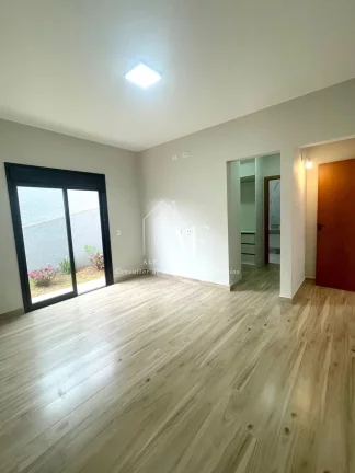 Imagem Casa com 3 dormitorios em Condominio - Bragança Paulista