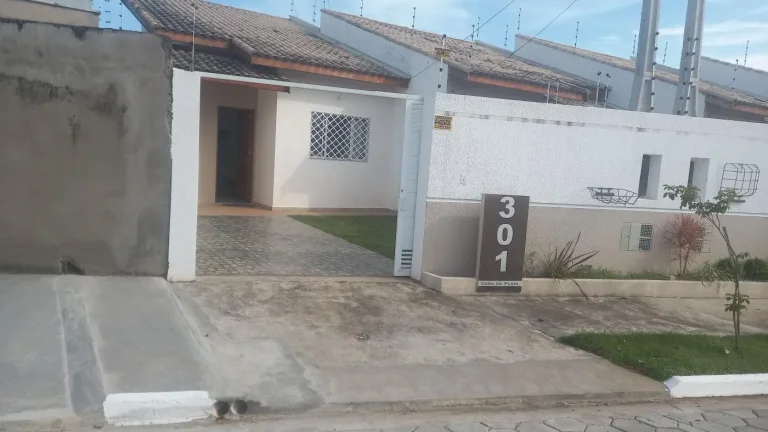 Imagem Casa para Venda em Itanhaém, Jardim Jamaica, 2 dormitórios, 1 suíte, 1 banheiro, 2 vagas