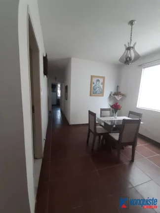 Imagem VENDO CASA NO CAPUCHINHOS
