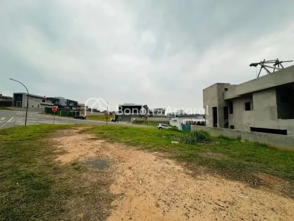 Imagem Oportunidade Ãºnica! Terreno de esquina com 534 mÂ², pronto para construir, em um belÃ­ssimo condomÃ...