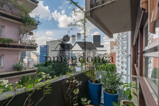 Imagem Apartamento com 150m² em Higienópolis, 3 quartos (1 suíte) e 1 vaga.