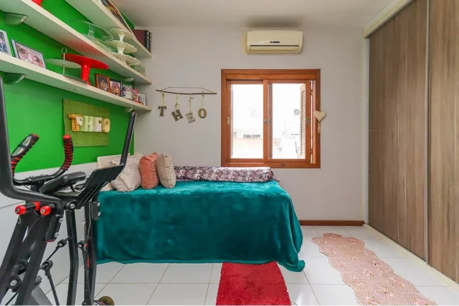 Imagem VNGGP 237 Casa 610101028-2 - Casa à venda no bairro Vila Nova - Porto Alegre/RS
