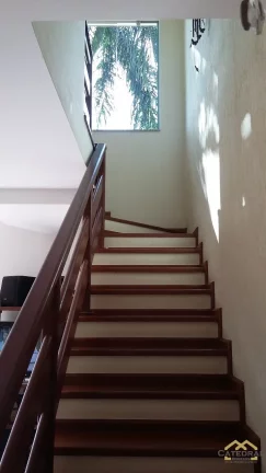Imagem Belíssima Chácara Térrea à venda no Vale Azul