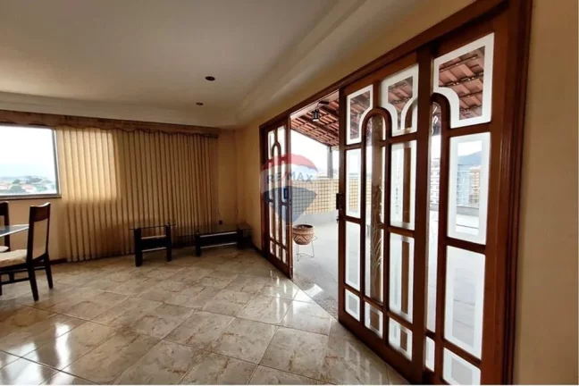 Imagem Cobertura com 3 Quartos , 375m² à venda, Vila Valqueire - Rio de Janeiro.