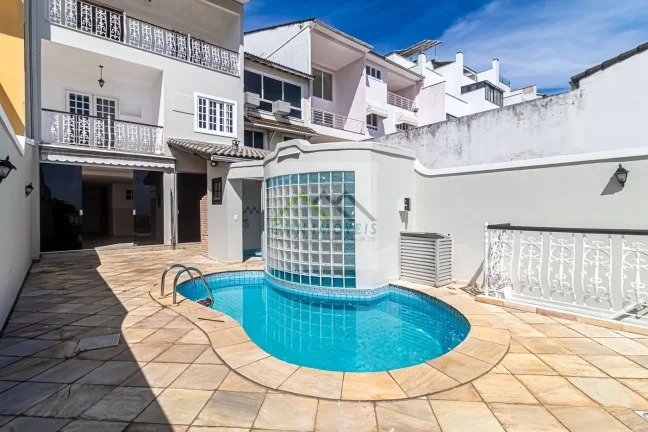 Imagem Casa Triplex 241m², 3 quartos - Jacarepaguá, RJ