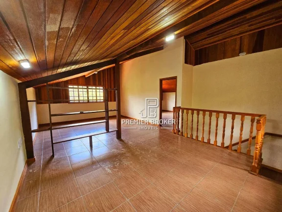 Imagem Casa à venda, 240 m² por R$ 849.000,00 - Albuquerque - Teresópolis/RJ