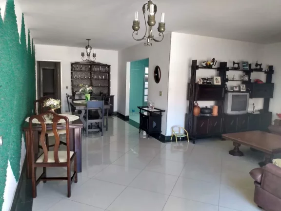 Imagem Sobrado Vila Formosa - 190 m² - 3 Dormitórios - 2 Banheiros - 2 Vagas - Terraço