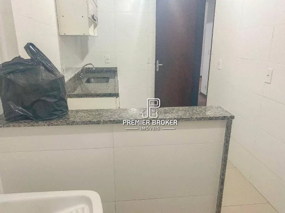 Imagem Apartamento com 2 dormitórios à venda, 42 m² por R$ 240.000,00 - Alto - Teresópolis/RJ