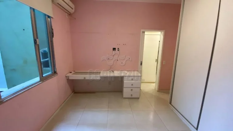Imagem Laranjeiras – Rua das Laranjeiras | Residencial › Apartamento 3 quarto(s) à Venda