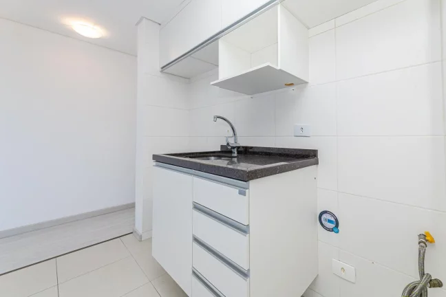 Imagem Apartamento de dois quartos no Bacacheri