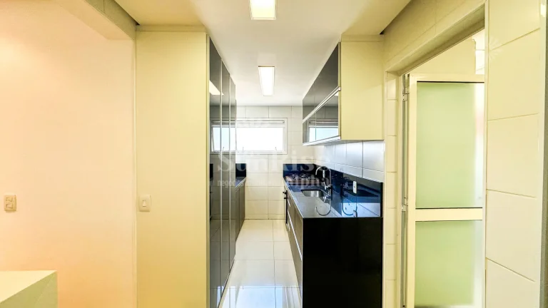 Imagem Apartamento Mobiliado para alugar com 3 quartos e 2 vagas - R$12.500 pacote London - Barueri/SP