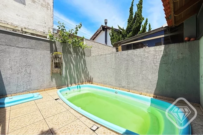 Imagem Casa com conforto, segurança e lazer no Condomínio La Fuente

Uma residência que entrega equilíb...