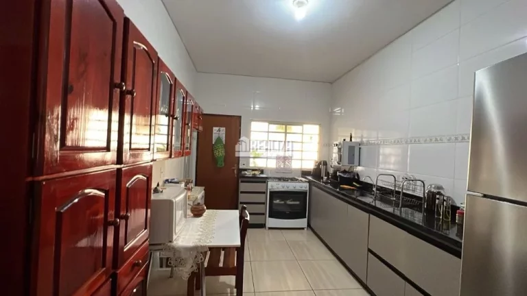 Imagem Casa para alugar no Jardim Elza Amuí I, em Uberaba