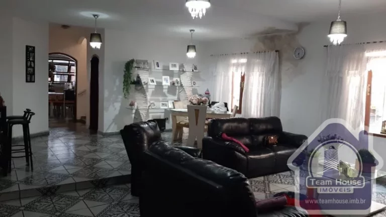 Imagem Sobrado a venda no Centro de Suzano SP