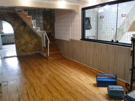 Imagem Sobrado com 3 dormitórios para alugar, 273 m² por R$ 2.930,00/mês - Cidade São Jorge - Santo André/SP