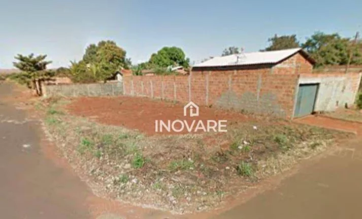Imagem Casa com 1 dormitório à venda, 40 m² por R$ 60.000,00 - Prefeito José Moisés - Itumbiara/GO
