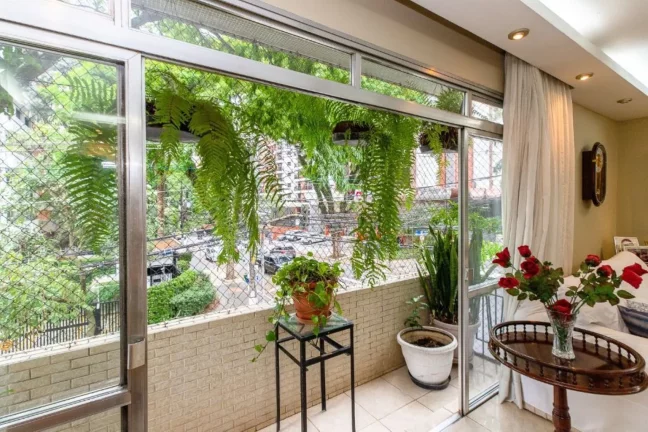 Imagem Apartamento a venda de 175m² com 3 dormitórios, 1 vaga no Jardim Paulista.