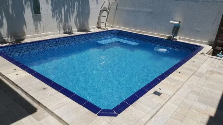 Imagem Sobrado para Venda por R$1.300.000,00 com 231m², 4 dormitórios, 2 suites e 4 vagas - Itaquaquecetuba, São paulo / SP - Cód. BDI28184