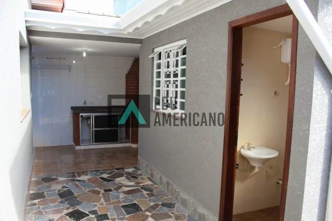 Imagem CASA EM EXCELENTE LOCALIZAÇÃO EM PIRACAIA