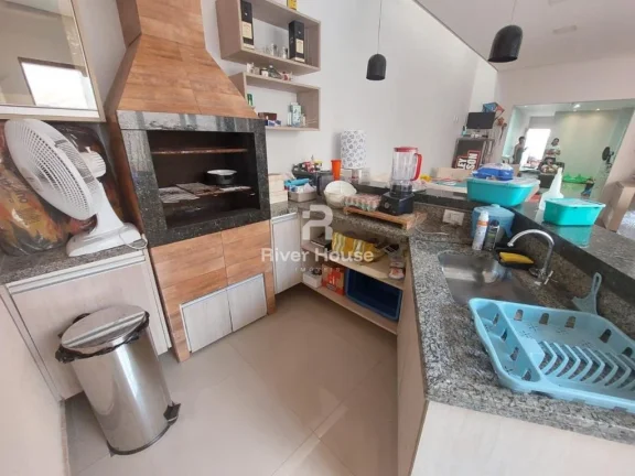 Imagem Casa a venda em condominio Rio Coxipó 03 quartos sendo 01 suite na região do Jardim Imperial em Cuiabá