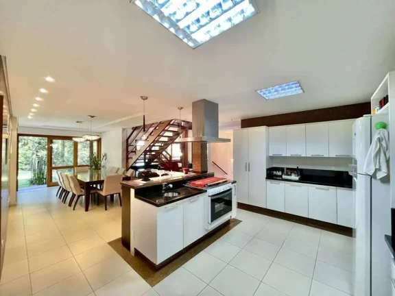 Imagem Fazendinha -5d / 3sts em 2 lotes, SPA, gourmet, vista, garagem 8 vagas!