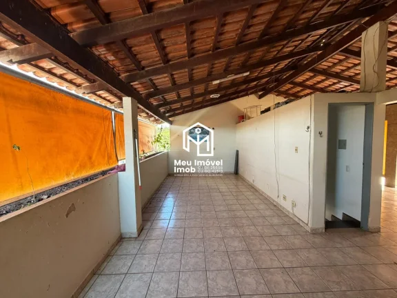 Imagem Casa em Candangolândia 4 Quartos, 1 Suíte, 245M² - Brasília