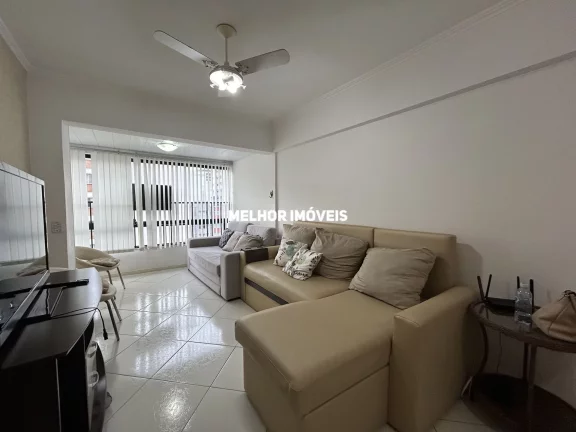 Apartamento à venda no Centro de Balneário Camboriú