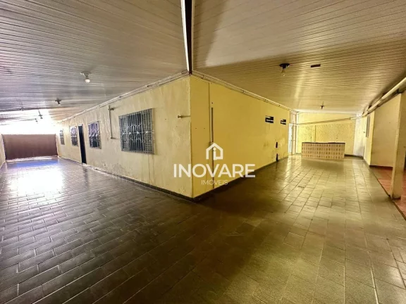 Imagem Casa com 4 dormitórios à venda, 273 m² por R$ 740.000,00 - Alto da Boa Vista - Itumbiara/GO