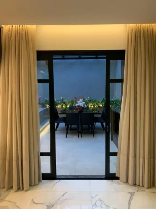 Imagem SOBRADO com 3 dormitórios à venda com 186m² por R$ 1.580.000,00 no bairro Pineville - PINHAIS / PR