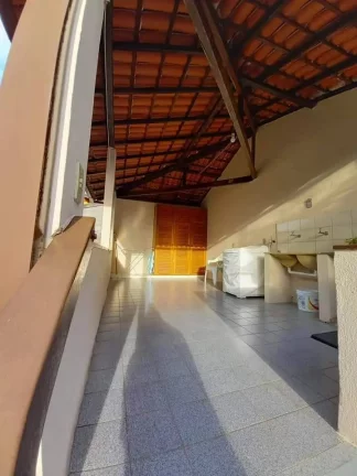 Imagem LINDA CASA A VENDA NO BAIRRO: VALE DOS PINHEIROS - NOVA FRIBURGO.