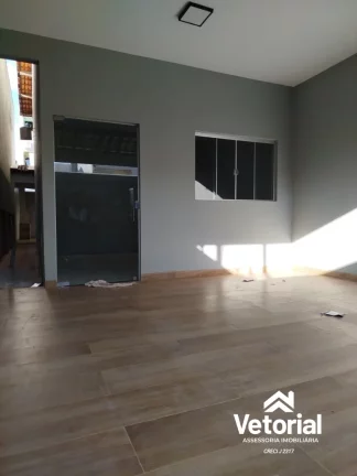Casa para locação no Sandra Regina: 3 quartos, 1 suíte, 150 m² de área, garagem ampla, quintal, churrasqueira - Barreiras/Ba