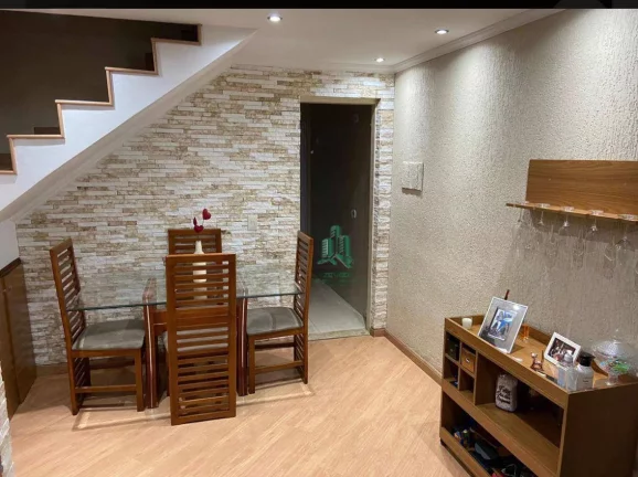 Imagem Sobrado com 2 dormitórios à venda, 78 m² por R$ 370.000,00 - Jardim Oliveira - Guarulhos/SP