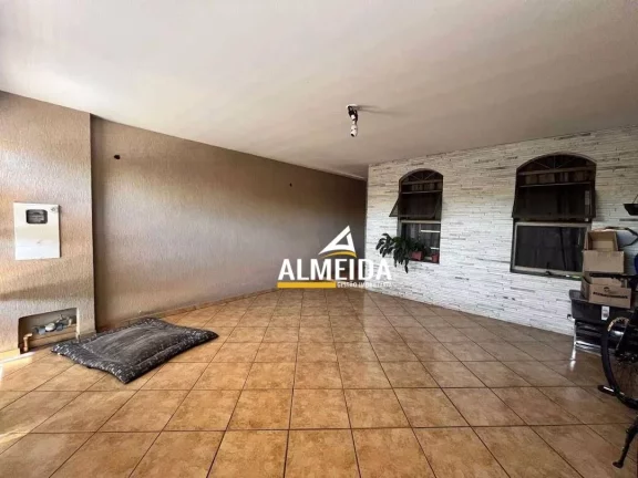 Imagem Casa com 2 dormitórios à venda, 120 m² por R$ 400.000,00 - Jardim Floridiana - Rio Claro/SP