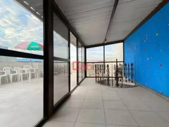 Imagem Apartamento Triplex com 4 dormitórios à venda, 175 m² por R$ 950.000,00 - Vila Nova - Cabo Frio/RJ