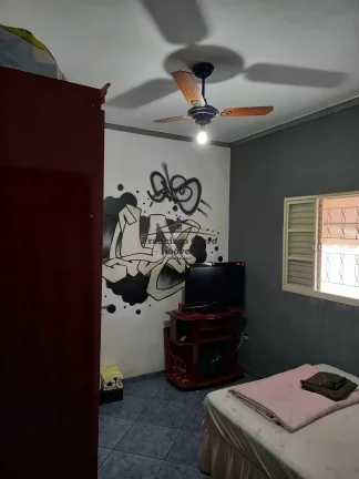 Imagem Casa à venda no bairro Parque do Sol - Guaratinguetá/SP