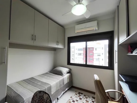 Imagem Apartamento à venda em Porto Alegre, Jardim Botânico, com 2 quartos, 69m2