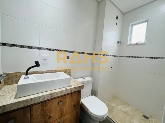 Imagem Ampla Cobertura Duplex com 172 m² Privativos no Santo Antônio. Imagine viver em um espaço amplo e...