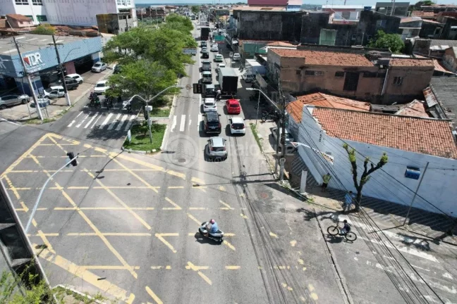 Imagem Excelente Prédio Comercial ( 2 Galpão) no Alecrim - 1.043m²