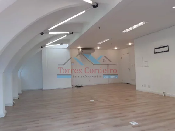 Imagem Conjunto Comercial 82 m2 - + 2 vagas - Itaim Bibi
