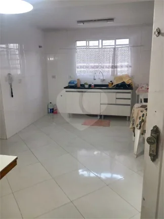 Imagem Casa à venda com 4 quartos, sendo 1 suíte, no Brooklin, São Paulo - SP