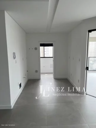 Imagem Apartamento 3 Quartos para Venda em Itapema, meia praia, 3 dormitórios, 3 suítes, 4 banheiros, 2 vagas