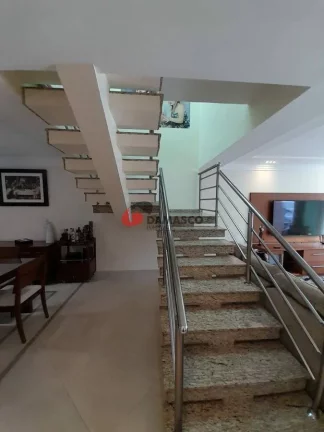 Imagem Sobrado à venda 4 Quartos, 4 Suites, 5 Vagas, 381M², Olímpico, São Caetano do Sul - SP