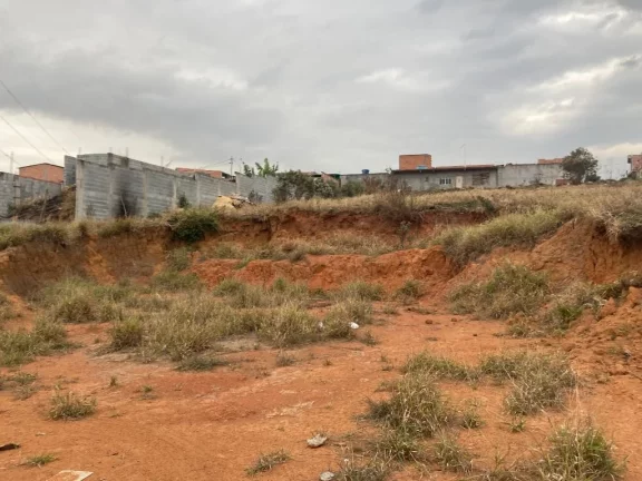 Imagem Área à venda, 4000 m² por R$ 1.600.000,00 - Veraneio Maracanã - Itaquaquecetuba/SP