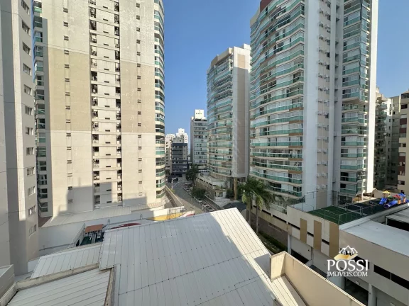 Imagem Oportunidade Imperdível no Parque das Castanheiras - Praia da Costa: Maravilhoso Apartamento com 2 Quartos todo reformado e Área de Lazer Completa!