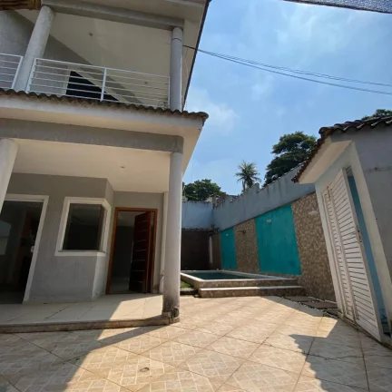 Imagem VENDO CASA AMPLA VILA VALQUREIRE, JACAREPAGUÁ COM 250 m²