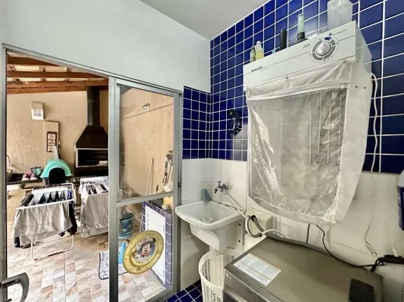 Imagem Cond. Village Wimblendon - 3 dorms / 1 ste, quintal privativo!