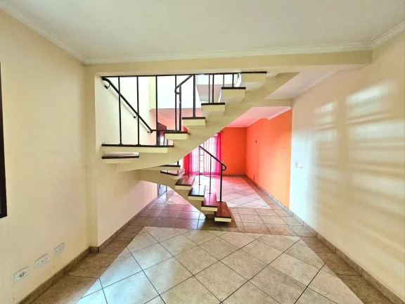 Imagem VENDO LINDO SOBRADO COM 03 SUÍTES NO JARDIM PALMARES!