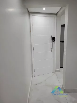 Imagem Lindo apartamento todo reformado com 60m². Apto com todos os moveis planejados italinea novos.
