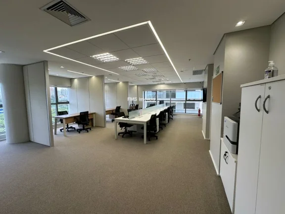 Imagem Conjunto comercial com 130m2 em Moema