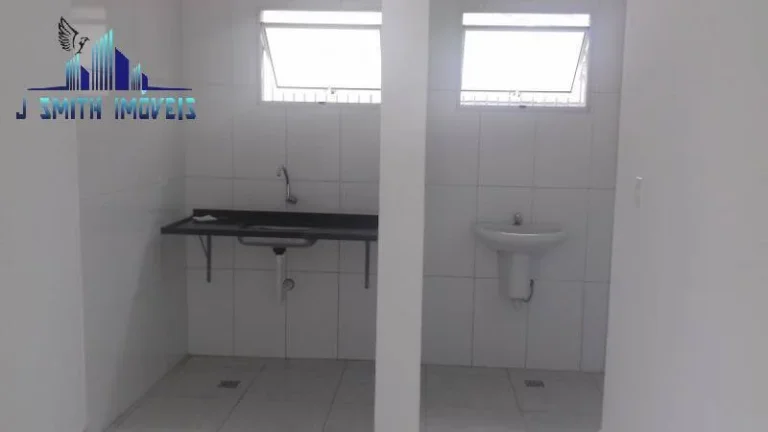 Imagem Apto. NOVO, 3 Dorms, COM PISOS, pronto para morar no centro de Cotia.